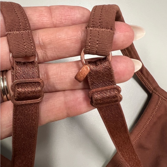 Lululemon 🍋 Ebb To Street Bra Size 4 - Picture 7 of 9